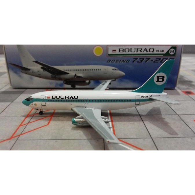 ***COD** Diecast Pesawat Bouraq B737-200 PK-IJM Aeroclasic 1:400