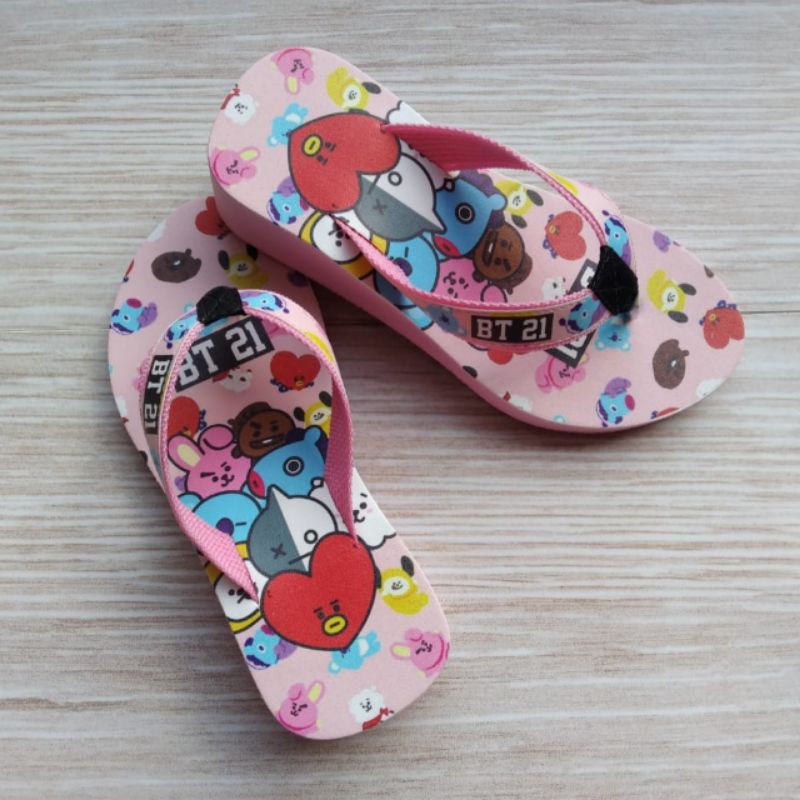 Sandal Wedges Anak BTS | Sandal Karakter BT21 ( WGS BTS)