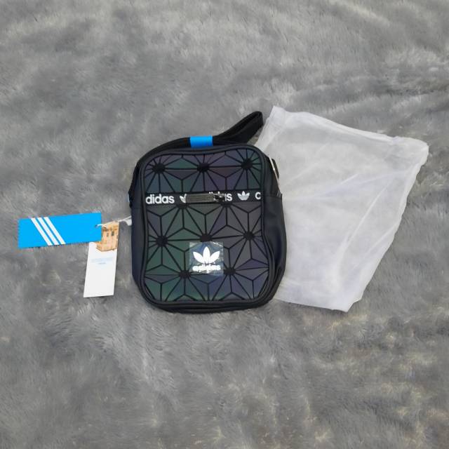 sling bag adidas