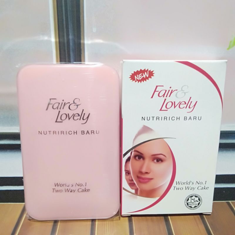 Bedak Padat Fair&amp;Lovely // Two Way Cake Fair&amp;Lovely