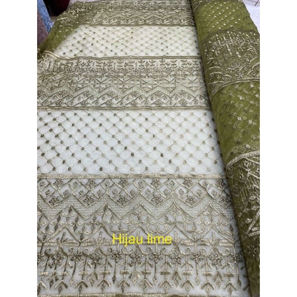 TILE SAPTO SUMBA(HARGA PER SETENGAH METER)