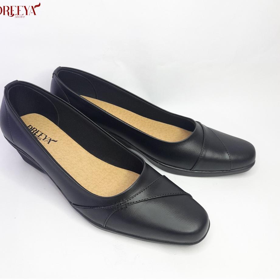 Keluaran Terbaru.. DREEYAShoes Sepatu Kerja Wanita Hitam heels 5cm