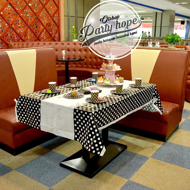 Table Cover polkadot hitam / taplak pastik polkadot/ Taplak Meja hitam