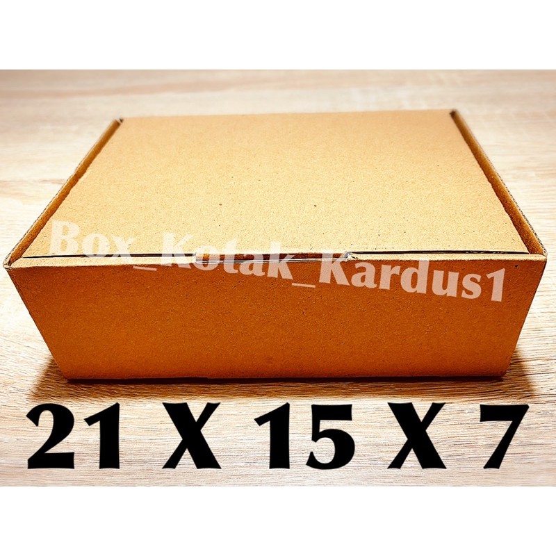 

box kotak kardus karton 21x15x7