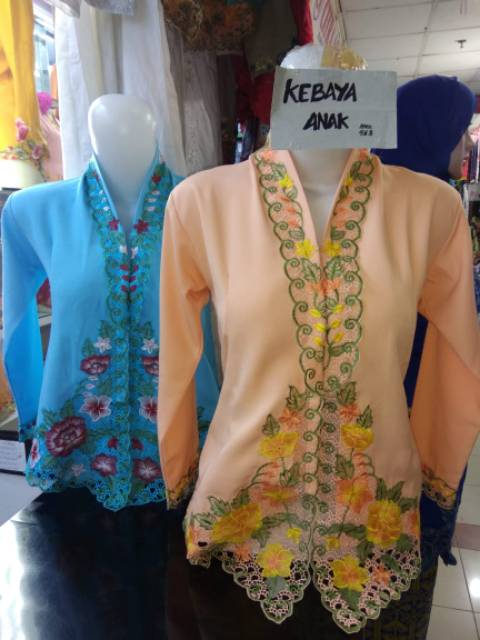 Kebaya bordir anak