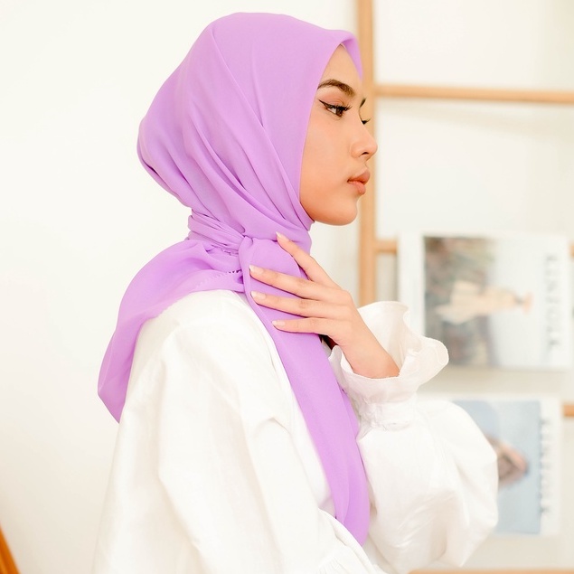 Daily Hijab Bella Lasercut / Kerudung Segiempat Basic Laser / Jilbab Bella Square Premium-LILAC