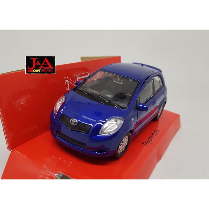 toyota yaris diecast model