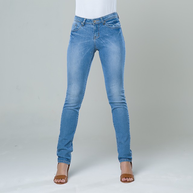

C2 Zelvia Blue Jeans Straight Cut