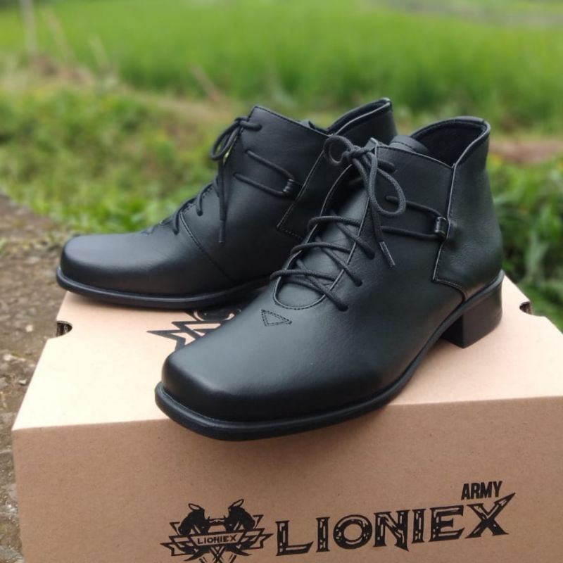 SEPATU PDH WANITA BAHAN KULIT SAPI ASLI MERK LIONIEX SEPATU PDH DINAS KANTOR TNI POLRI SECURITY SATPAM