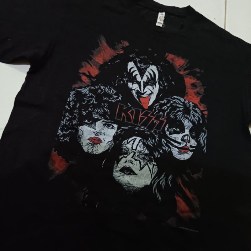 KAOS BAND KISS PERSONIL SECOND VINTAGE WARNA HITAM