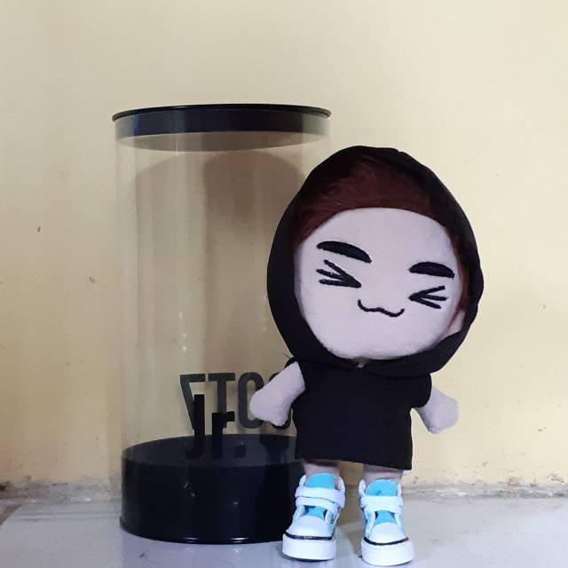 Gotoon Doll Jinyoung (Vers. 2)