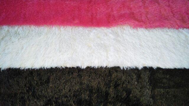 Taplak Meja/ Alas Dashboard Bulu 50*170
