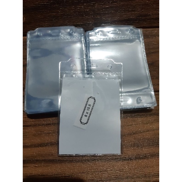 

Plastik ID CARD/Name Tag Panitia/Mika ID Card 8 cm X 10,5 cm (per 1 pcs)