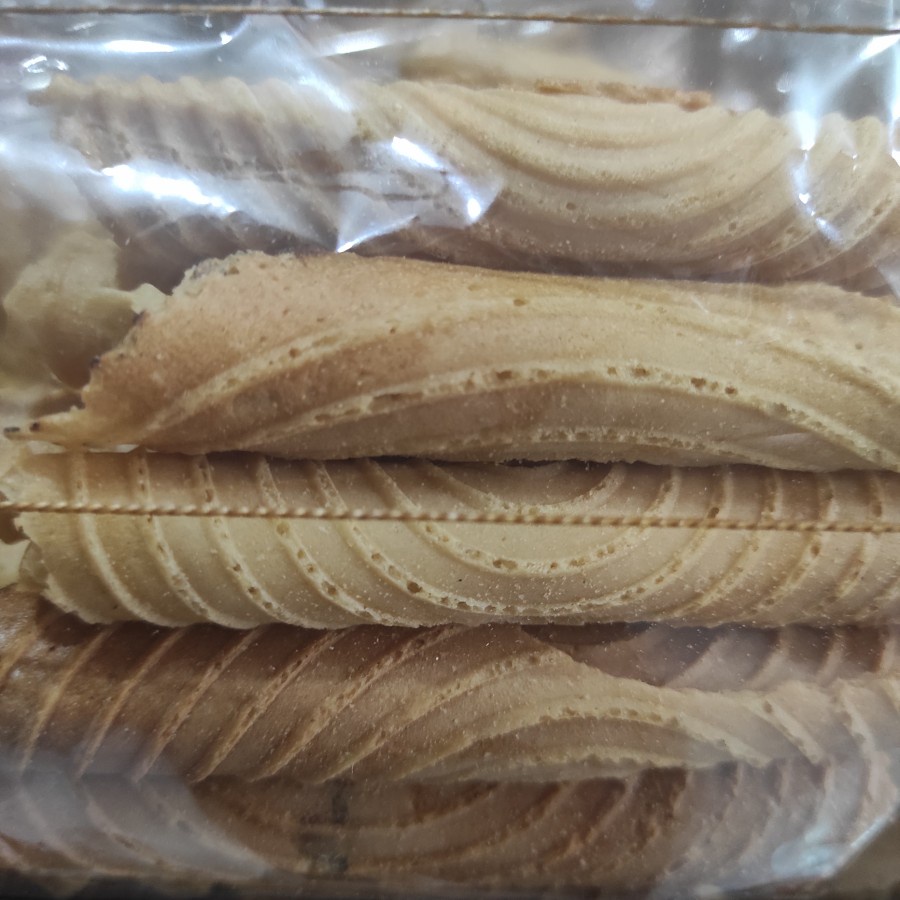 

OPAK GULUNG / KERIPIK / CAMILAN 200 gr