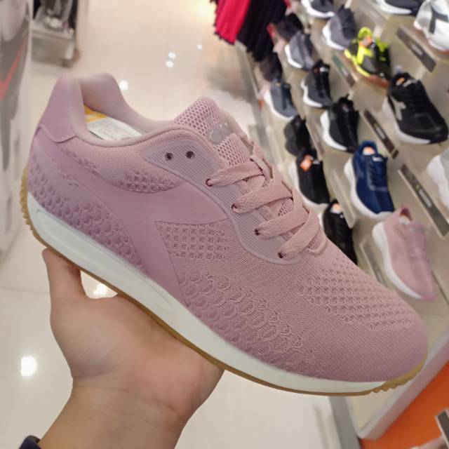 Diadora Vilelmo Women (size 37)