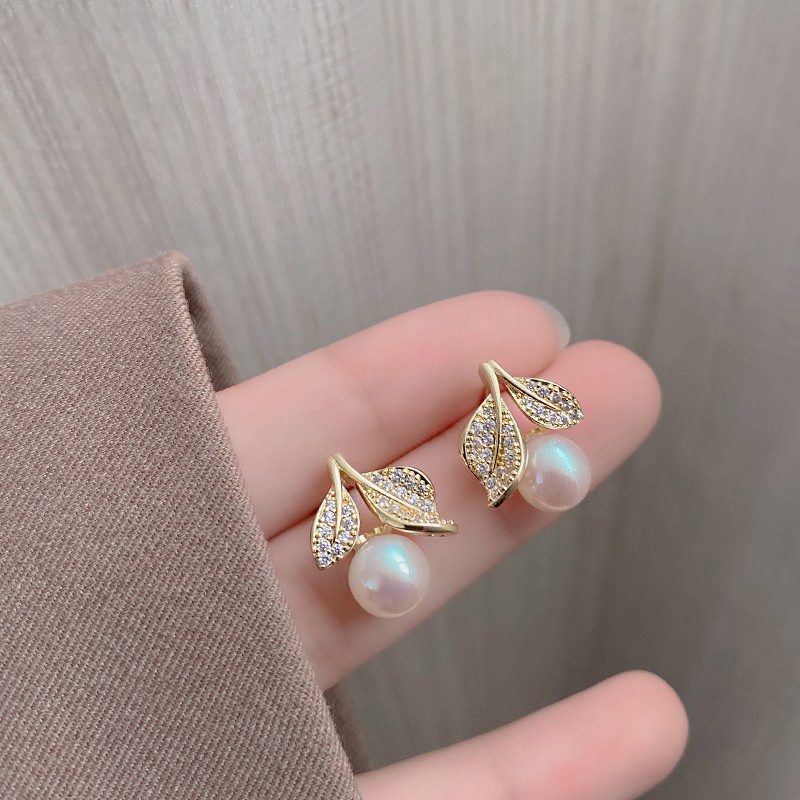 Anting Tusuk Silver S925 Desain Daun Hias Mutiara Berlian Untuk Wanita