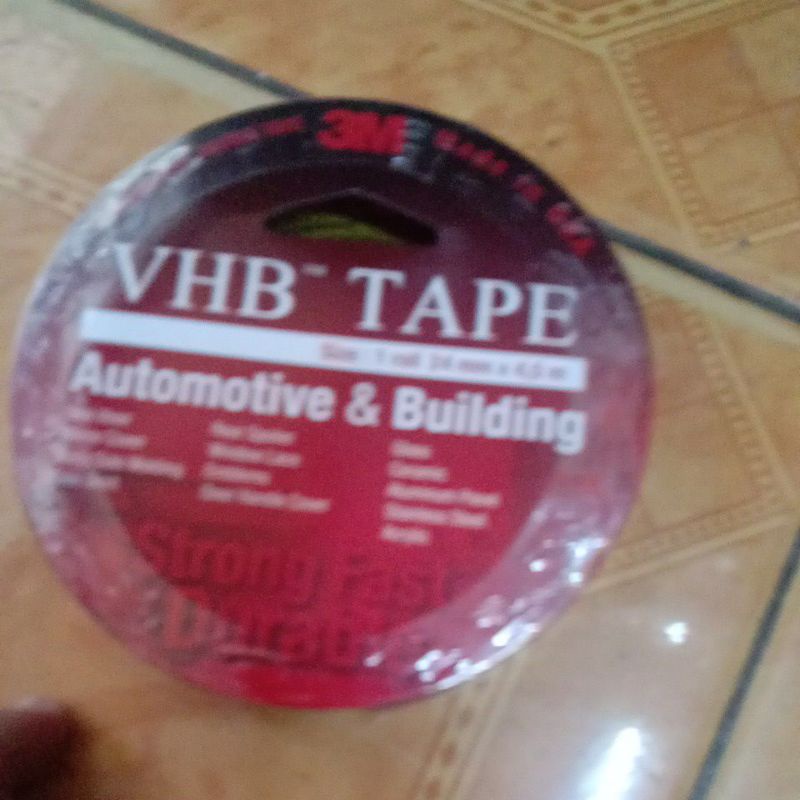 

vhb tape sizee 1roll 24mmx4.5m kuat dan tahan lama 3m