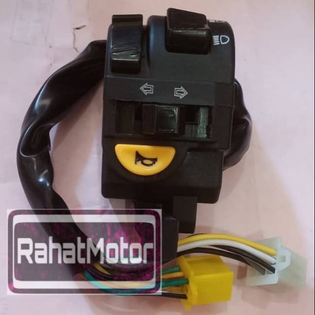 holder kiri satria fu