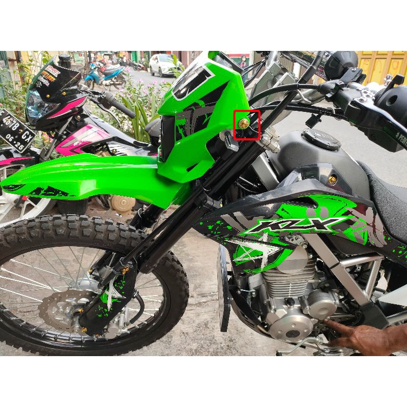 NACOM DV Baut Kuping Lampu Depan KLX