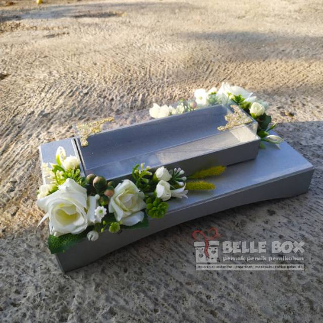 Tempat uang mahar/ box uang mahar / box uang/ box maskawin/kotak maskawin