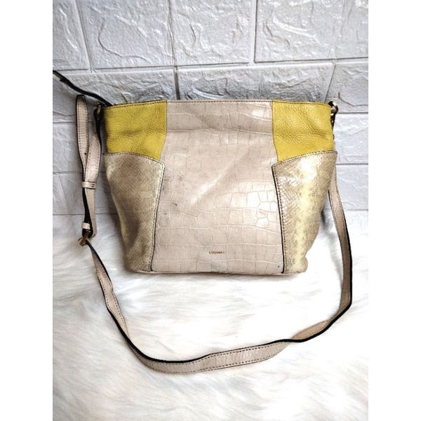 tas selempang kulit Esquire