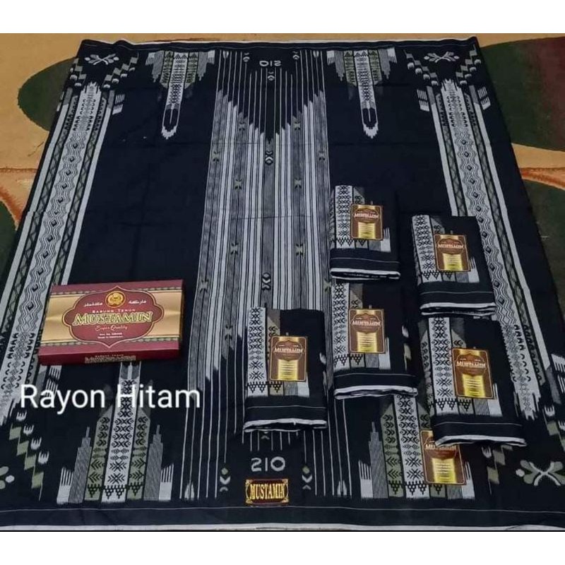 sarung mustamin motif bhs sgt hitam