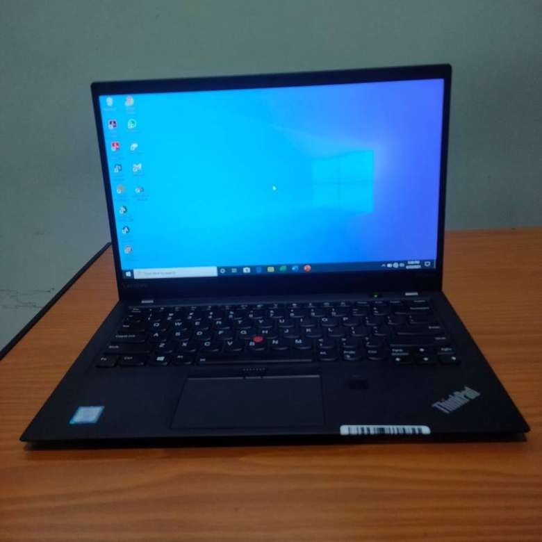 Laptop Lenovo X1 Carbon Core i5 Gen 7 RAM 8GB SSD 256GB Bekas Second