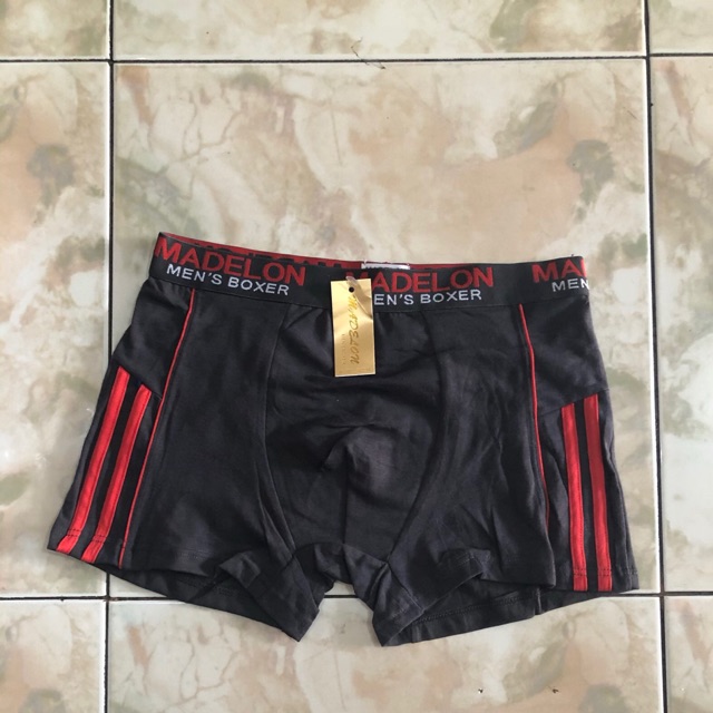 Madelon boxer hitam