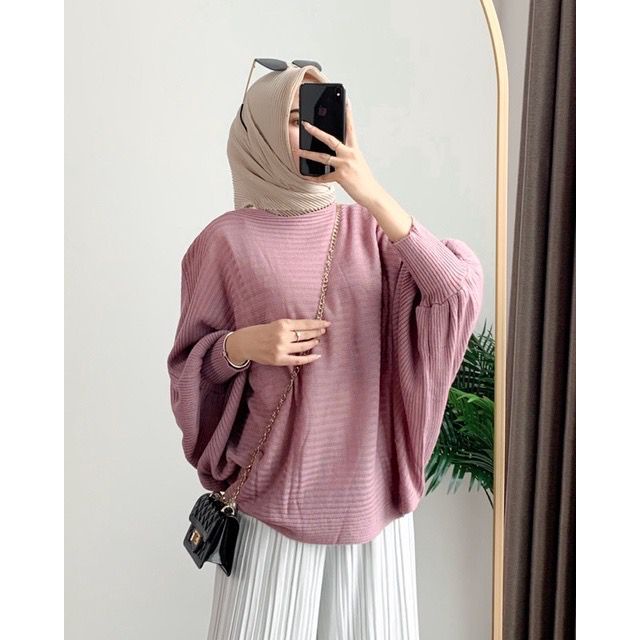 BEFAST - ZFS OOTD Wanita Blouse IYANA / RJT BARLY OVERSIZE BATWING / Blouse Kasual / Blouse Rajut Kekiniana Wanita Remaja / Rajut Trendy / Terlaris / Blouse Rajut Lengan Panjang / Blouse Rajut Polos