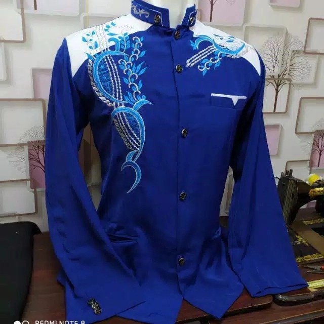 Baju Koko 
Note:Kami Hanya Menjual Produk Berkualitas bisa dibuktikan sendiri
Melayani grosir dan ec