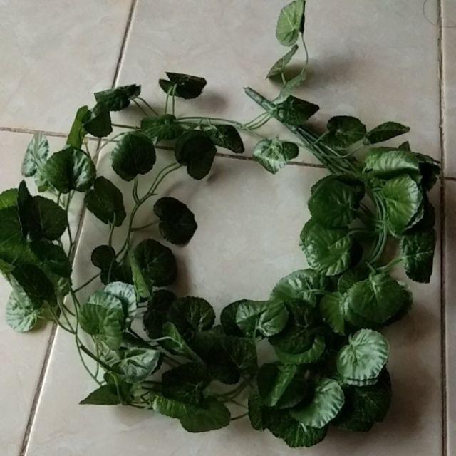 Daun Juntai Artificial