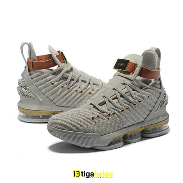 harlem fashion row lebron 16