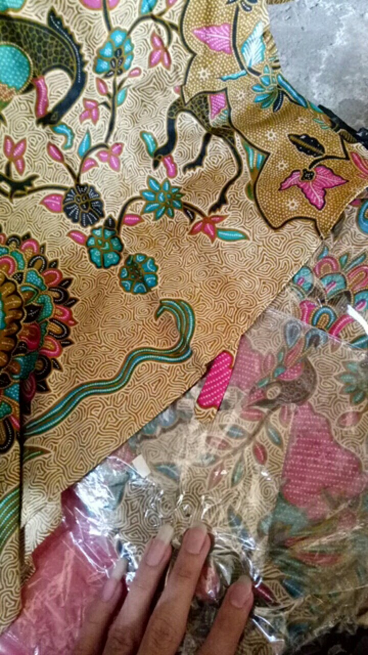 Maura Couple - Sania Ruffle Batik Couple Ori Ndoro Jowi Dnt Garansi Termurah Shopee - Pinguin Gurita