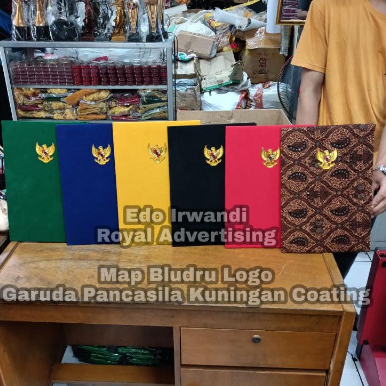 

Kirim Sekarang.. Map Garuda Pancasila Kuningan Coating Map Bludru Map Upacara Map Bludru Upacara Bendera Map Logo Garuda Pancasila Ready Stock Berkualitas MKM