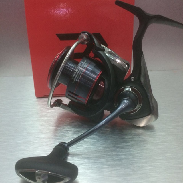 Reel Daiwa Fuego Lt 3000D-C