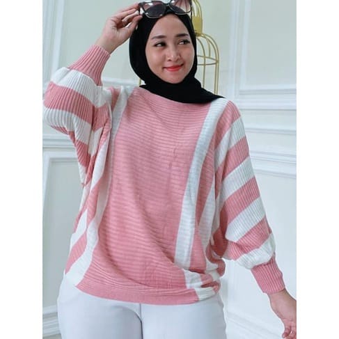 BLOUSE BATWING RAJUT ZEBRA / BATWING RAJUT STRIPE / LASPERAL RAJUT  BERGARIS / OVERSIZE BLOUSE / ATASAN SWEATER MODEL KELELAWAR / PAKAIAN RAJUT WANITA