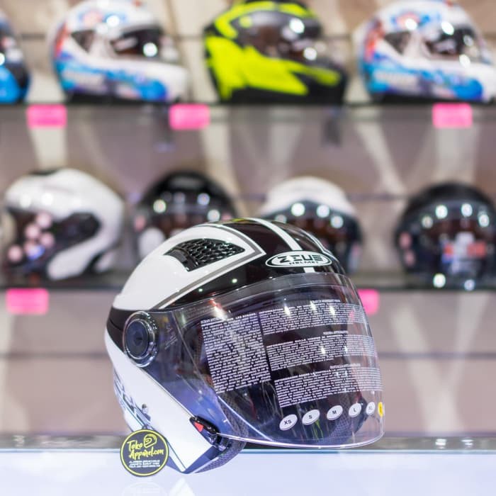 HELM HALF FACE ZEUS ZS-610 WHITE / 0017 BLK