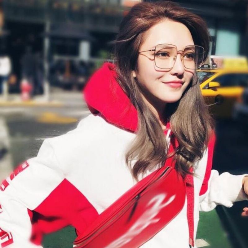 Kotak Bening Kacamata Anti Radiasi Bluelight Pria Dan Wanita Bentuk Persegi Oversize Style Fashion Korea Eyeglasses