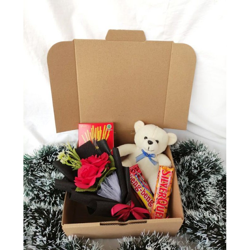 

hampers/snack box