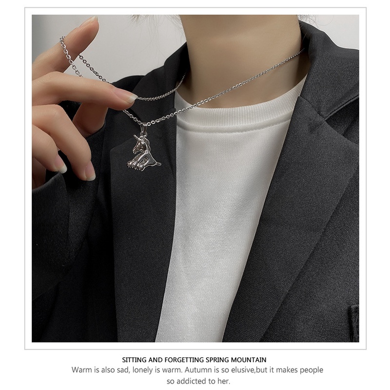 Korea ins personalized sederhana unicorn kalung pria dan wanita kartun lucu hewan liontin musim gugu