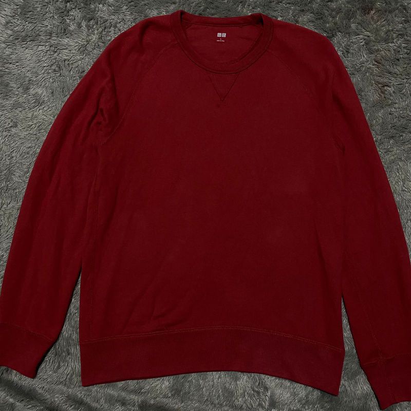 Crewneck uniqlo maroon