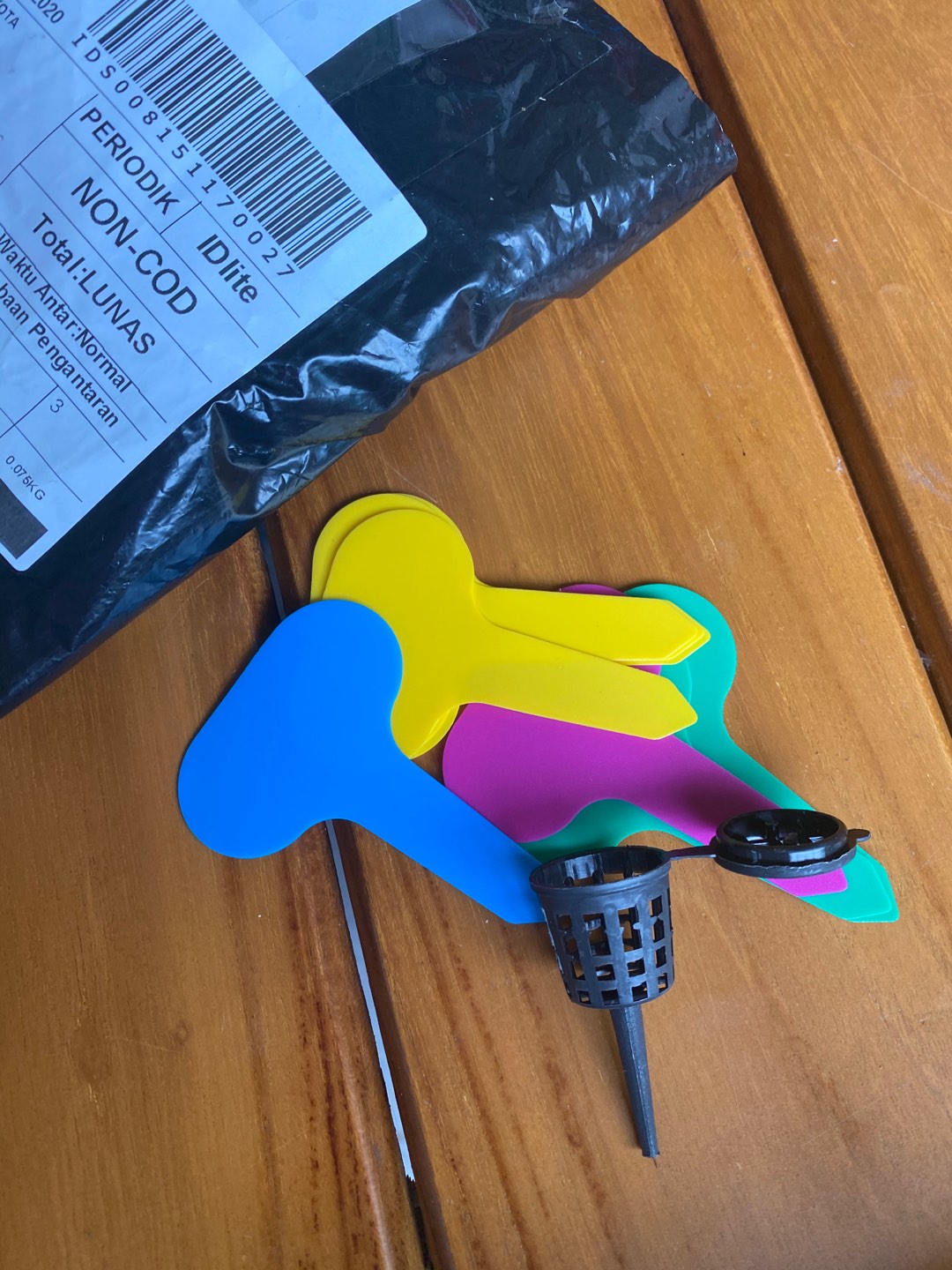 Wadah Tempat Keranjang Pupuk Pot Tanaman Hias Bonsai Dekastar Npk - Kanaka Gear