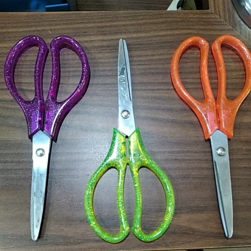 

( 3 pcs ) gunting stainless steel