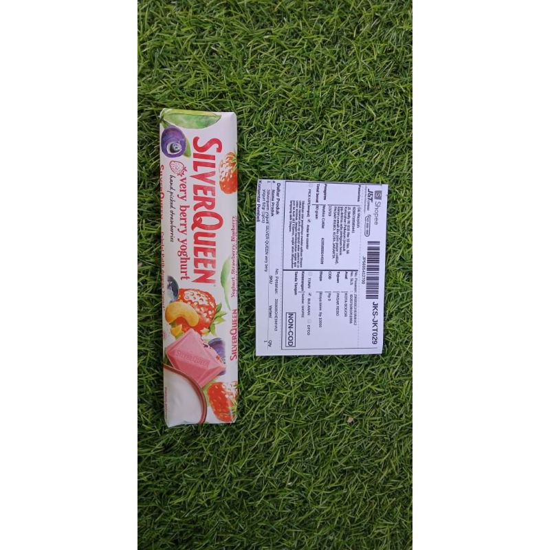 silverqueen yogurt 62gr silverqueen very berry yogurt (1pcs)