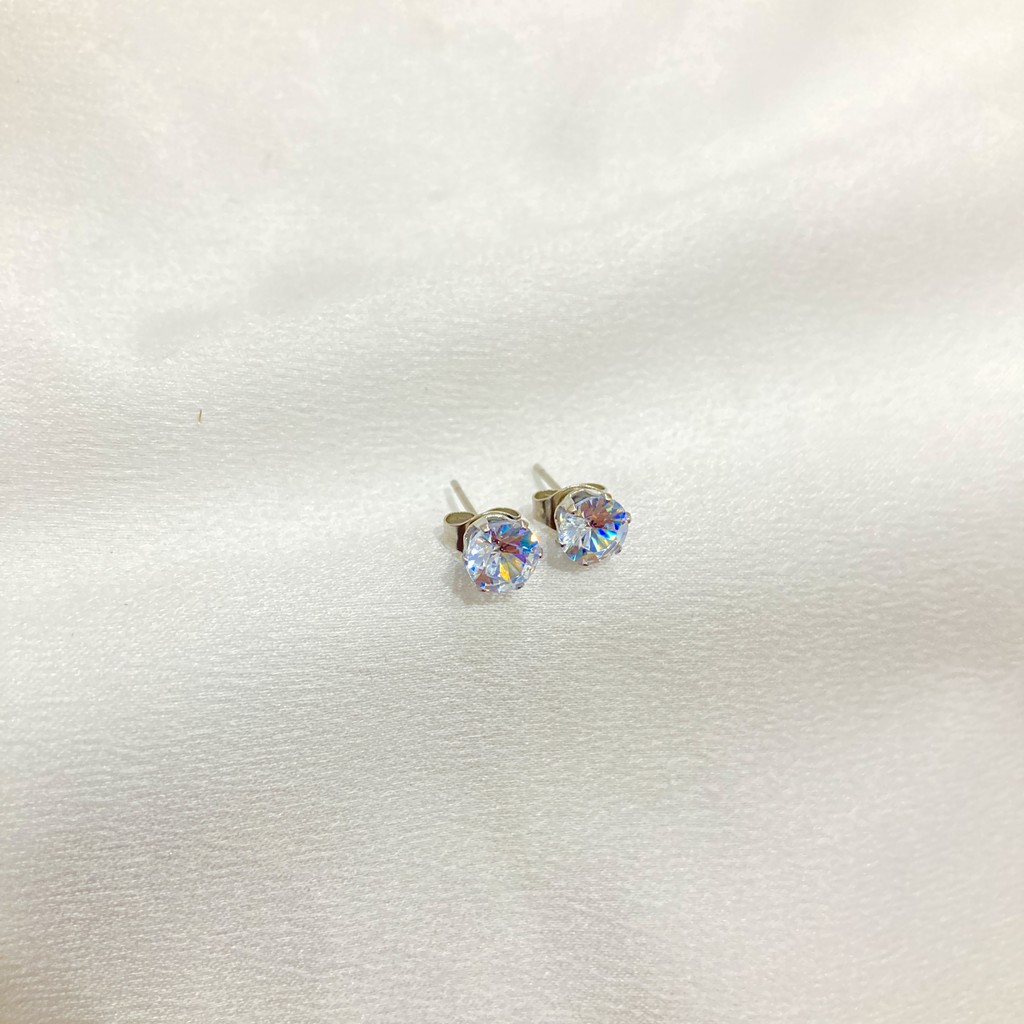 Anting Tusuk Wanita Mata Satu Titanium Anti Karat Korean Style Simple