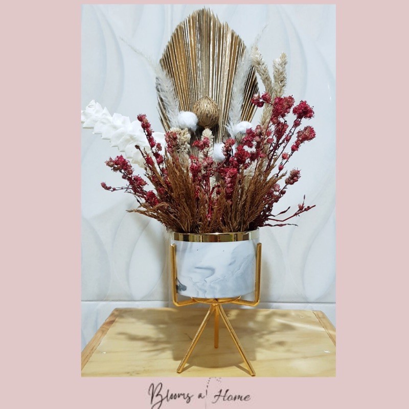 

Dried flowers