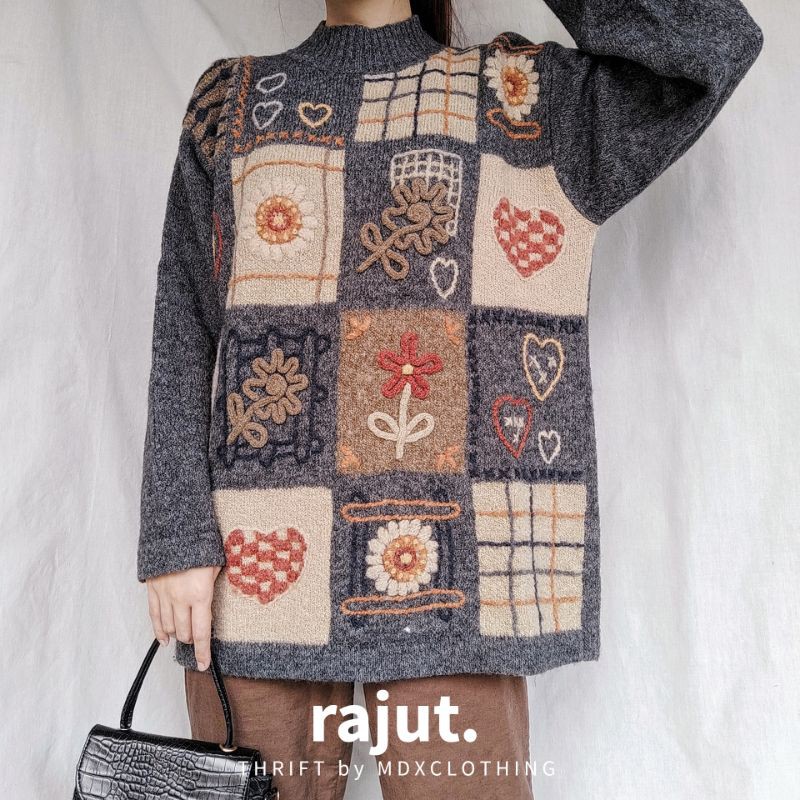 Sweater rajut wanita preloved crewneck prelove oversize Sweater rajut wanita preloved crewneck prelove oversize