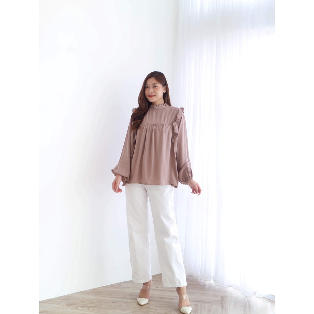 Naura Blouse / by Nazzara / Blouse ruffle ala korea