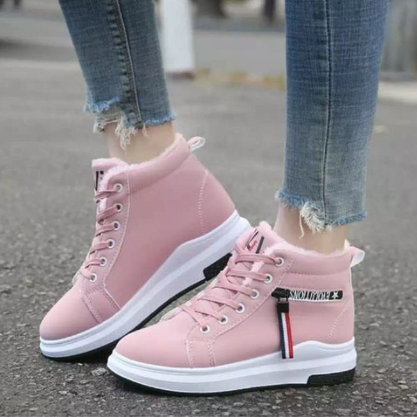 sepatu sneakers Kets wanita evolusions tali seleting