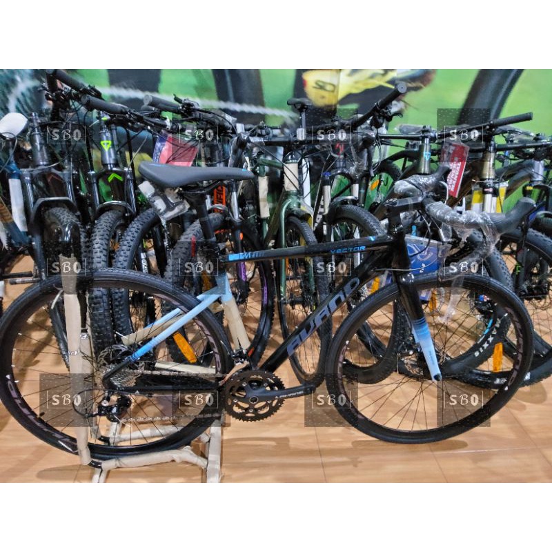 Roadbike Avand Vector Terbaru